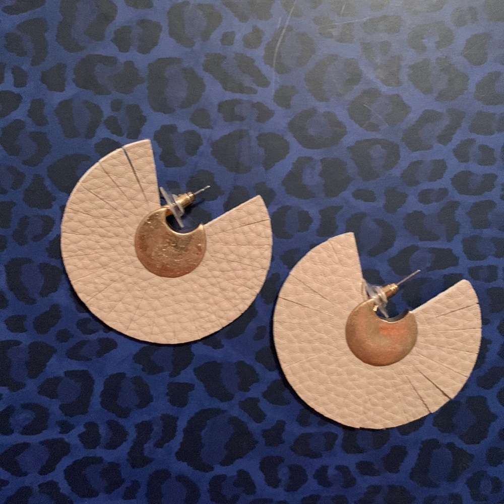 Decorative hoop earrings
